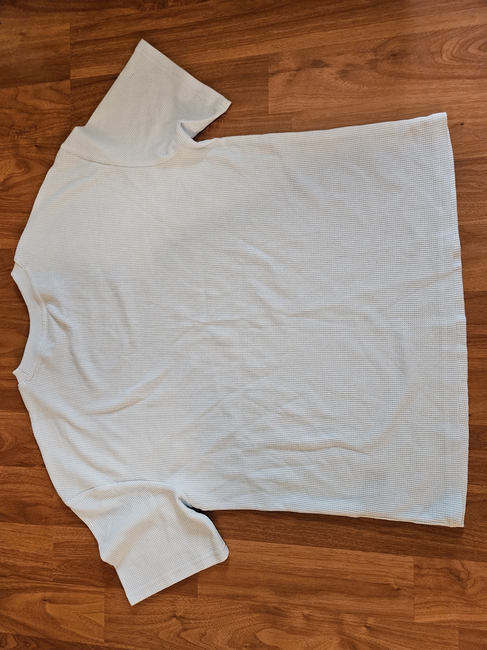 COMFRT light Blue Waffle Knit Short Sleeve Tee Size Medium - Picture 2 of 6